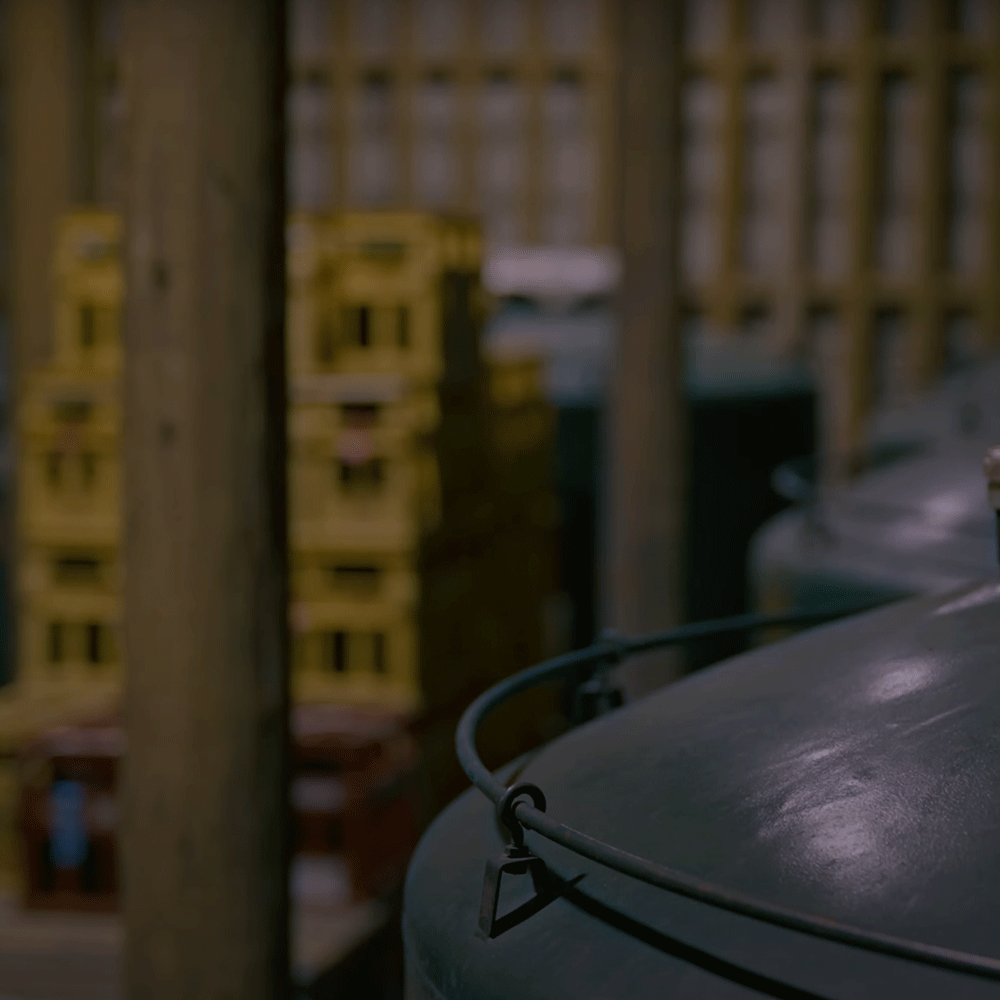 KURA ONE® 山吹 ゴールド 熟成古酒 180mL